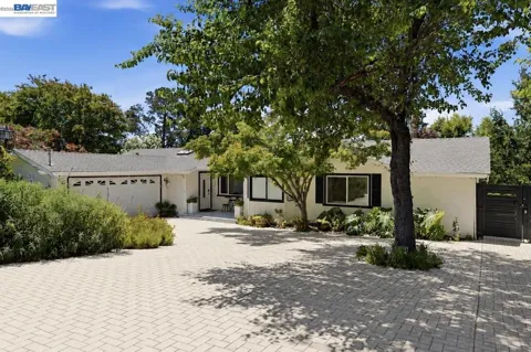 656 La Vista Rd