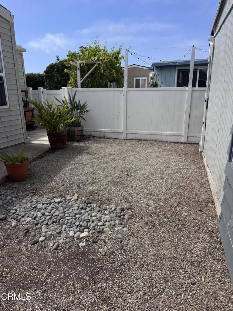 5540 W 5th Street #111 Oxnard, CA 93035