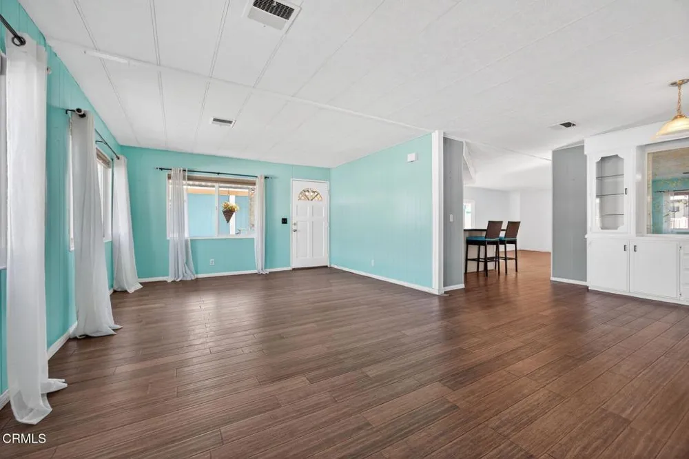 5540 W 5th Street #111 Oxnard, CA 93035