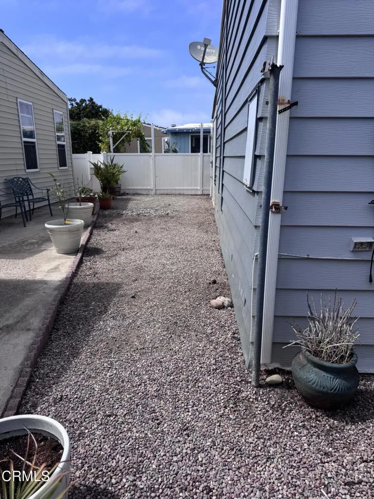 5540 W 5th Street #111 Oxnard, CA 93035