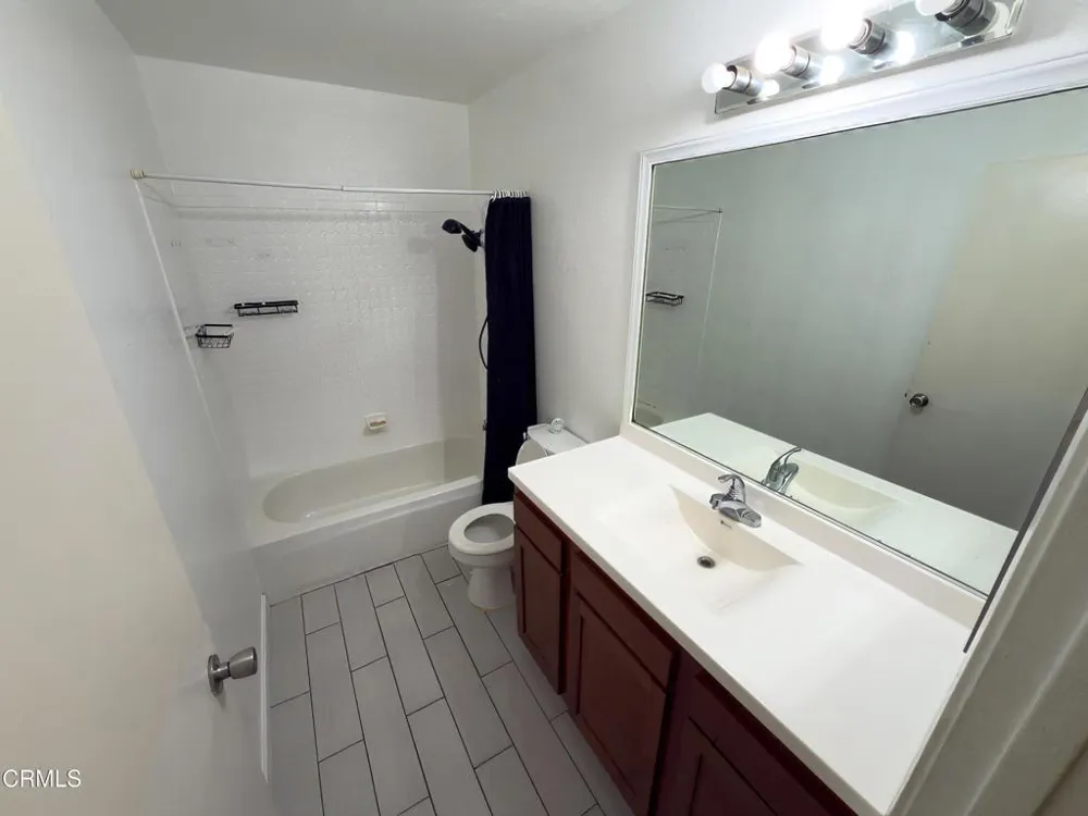 22961 Sandpiper Court Canyon Lake, CA 92587