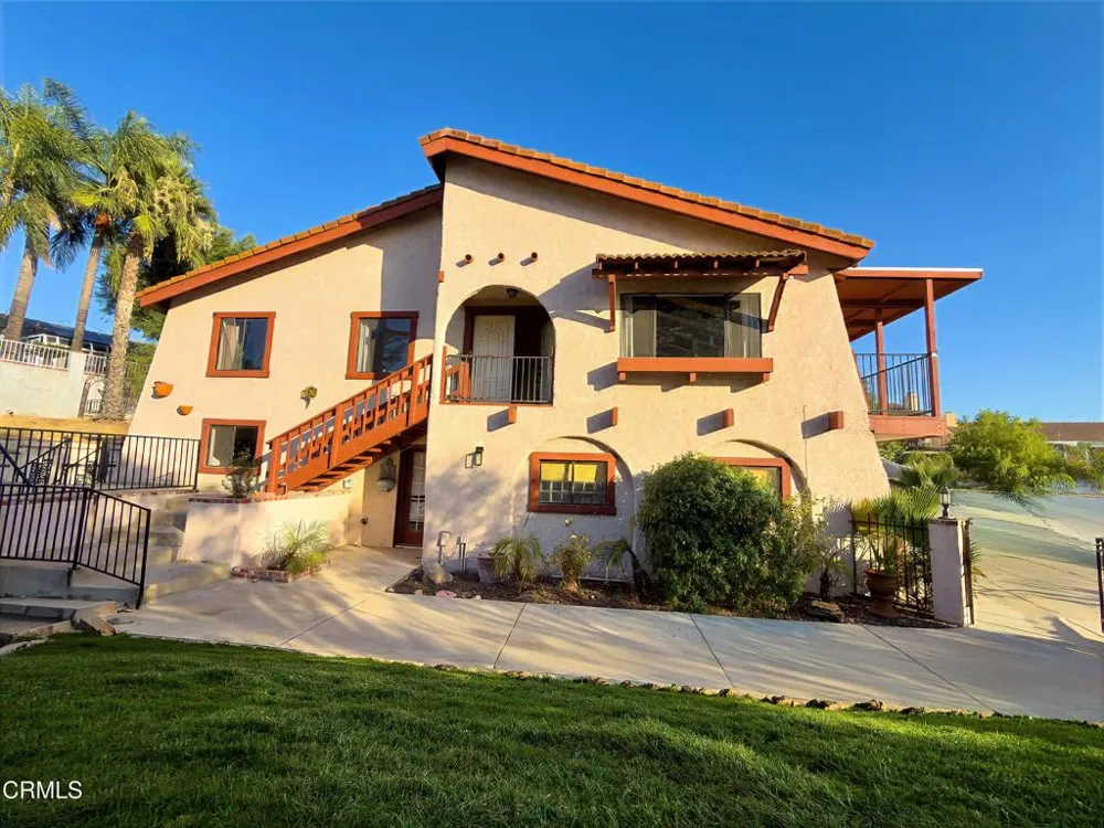 22961 Sandpiper Court Canyon Lake, CA 92587