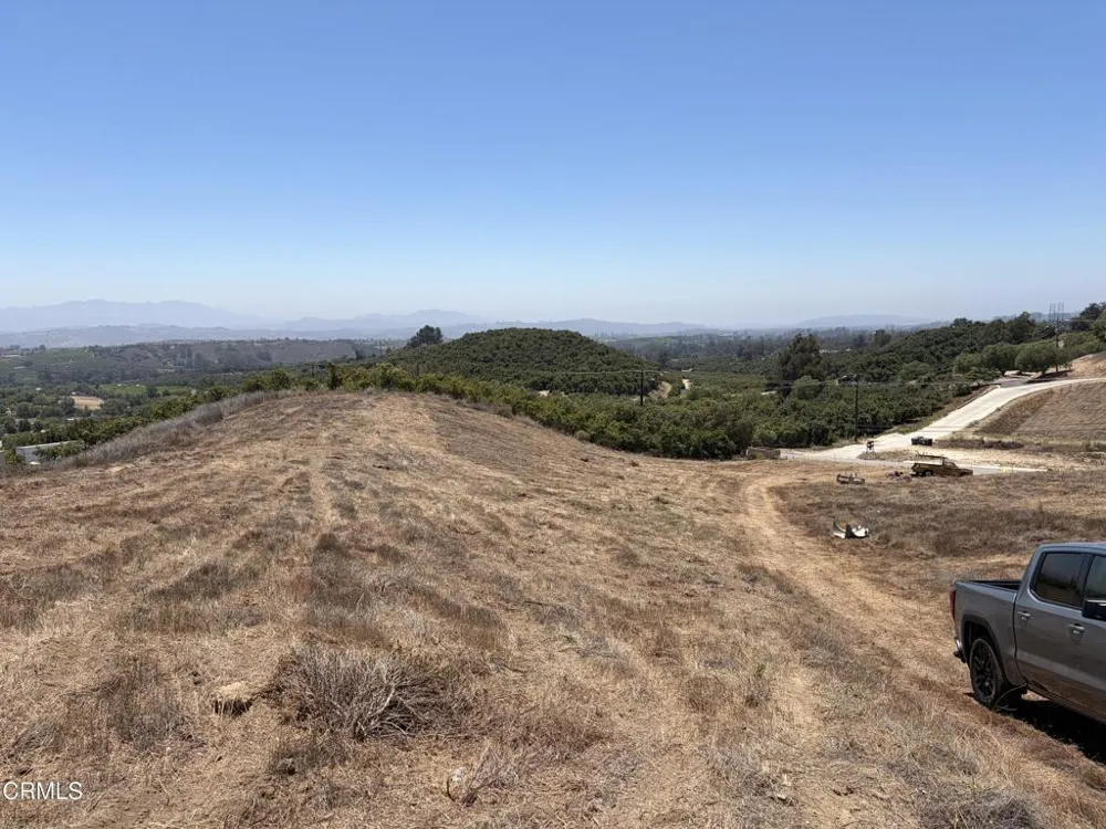 8796 Roseland Avenue Moorpark, CA 93021