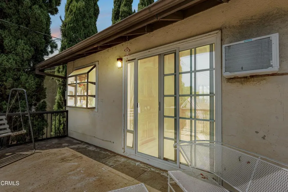 817 Benson Way Thousand Oaks, CA 91360
