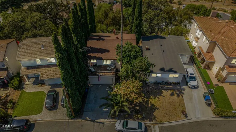 817 Benson Way Thousand Oaks, CA 91360