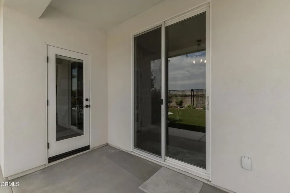 6909 Aquamarine Drive Bakersfield, CA 93306