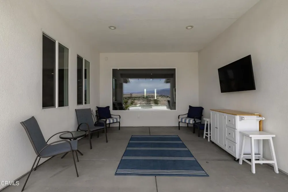 6909 Aquamarine Drive Bakersfield, CA 93306