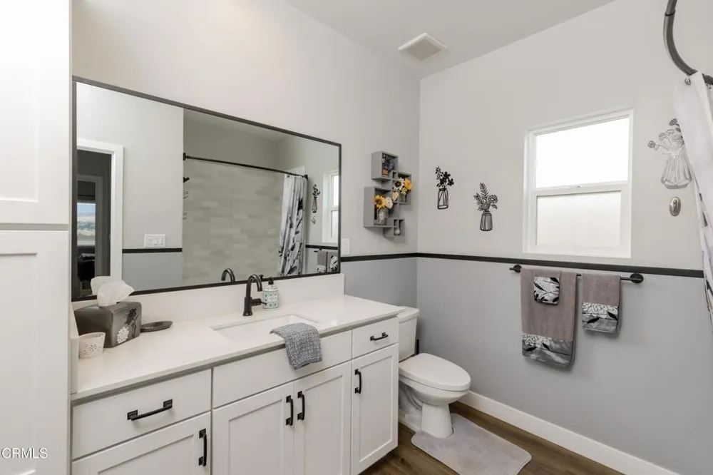 6909 Aquamarine Drive Bakersfield, CA 93306