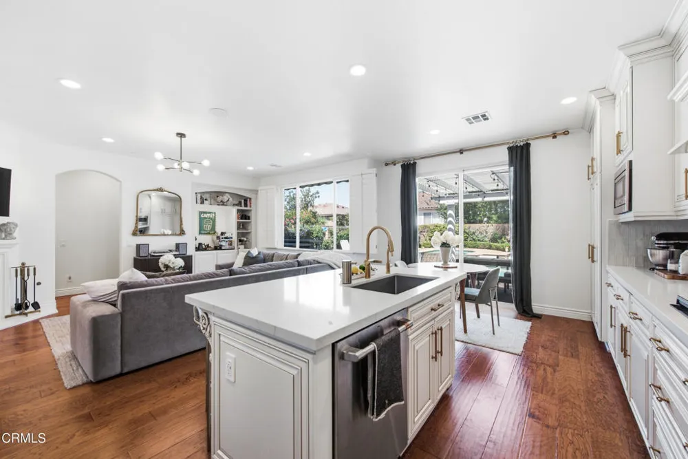 14383 Laurel Lane Moorpark, CA 93021