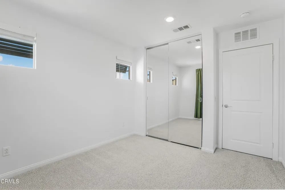 667 Pedro Street Camarillo, CA 93010