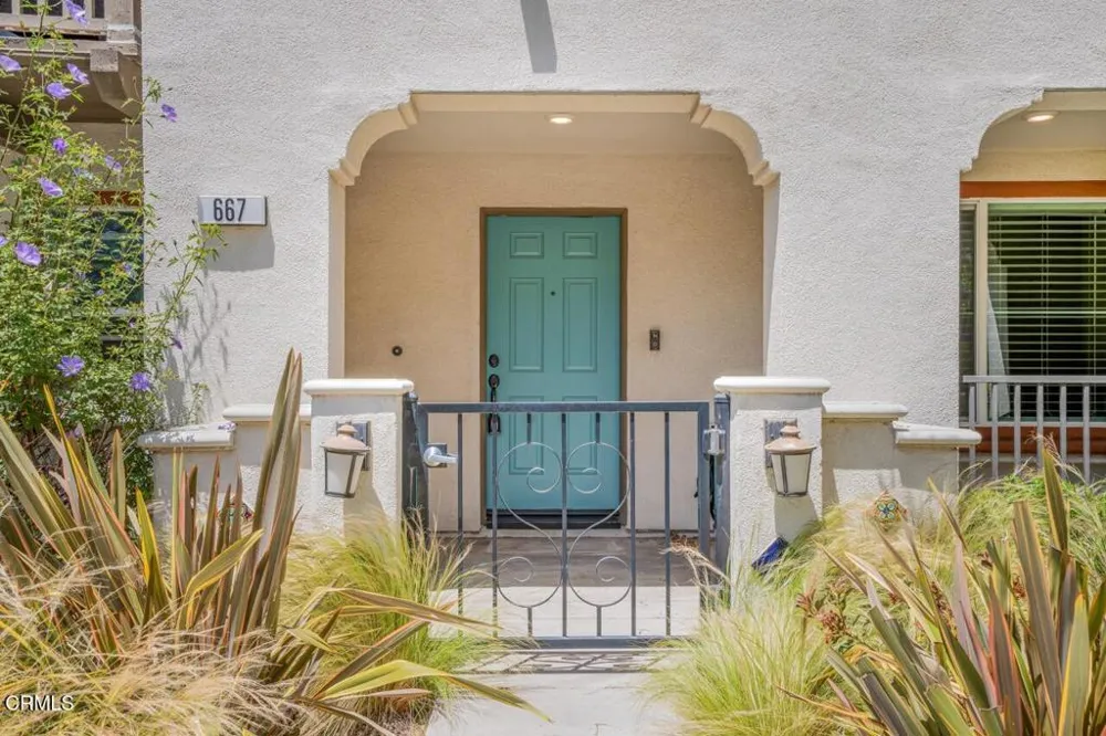 667 Pedro Street Camarillo, CA 93010