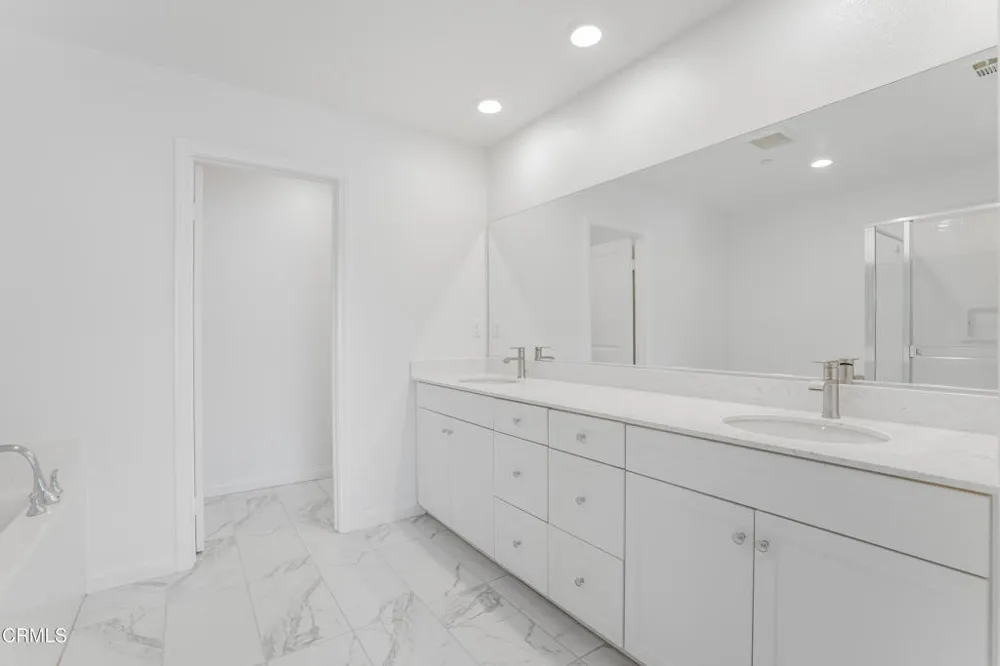 667 Pedro Street Camarillo, CA 93010