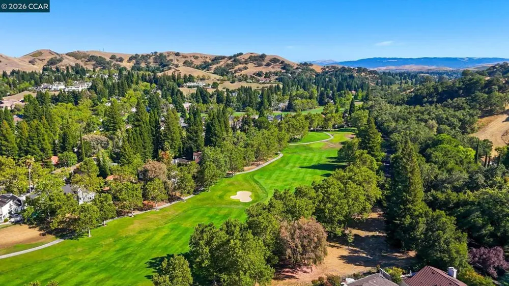3058 Live Oak Ct Danville, CA 94506