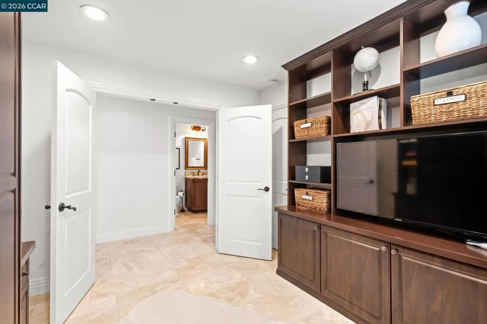 3058 Live Oak Ct Danville, CA 94506