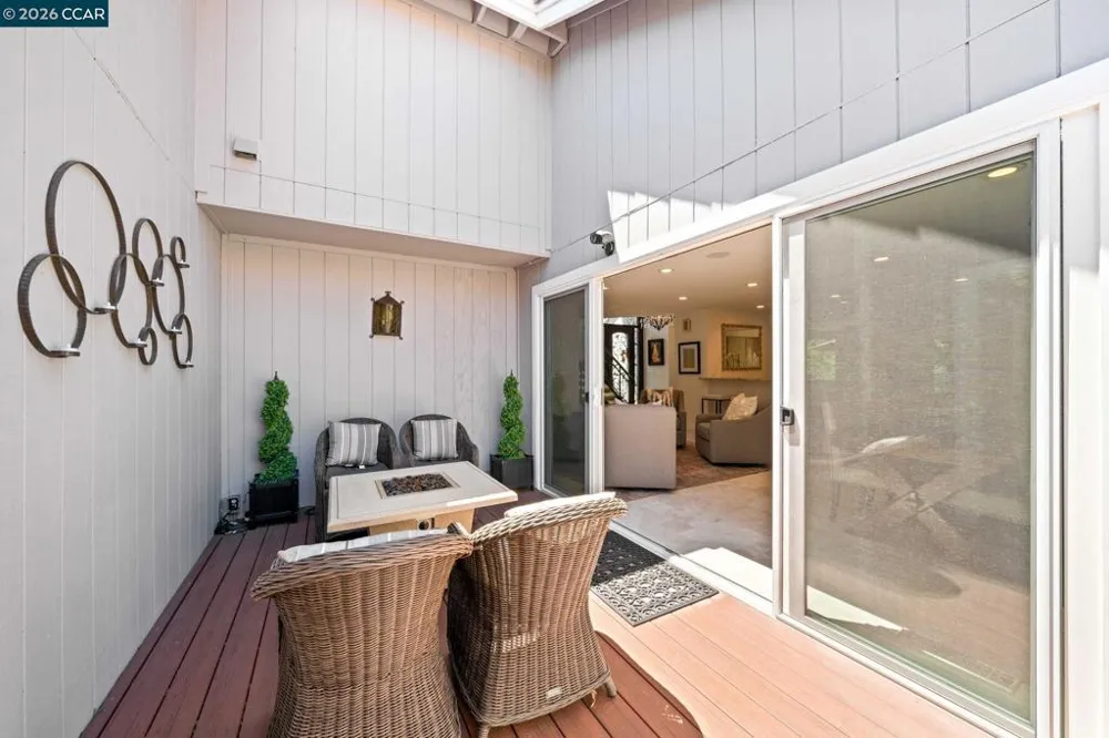 3058 Live Oak Ct Danville, CA 94506