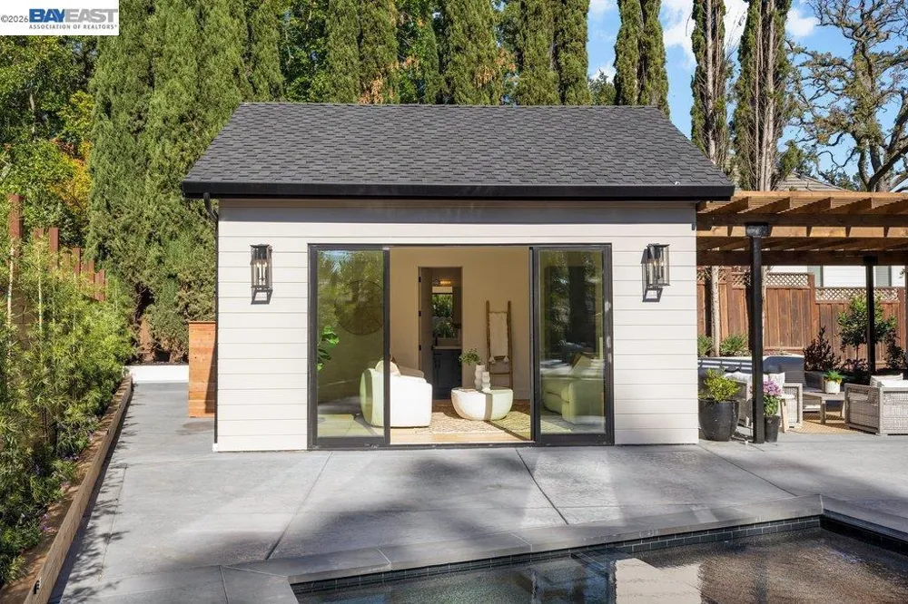 1963 La Cadena Diablo, CA 94528