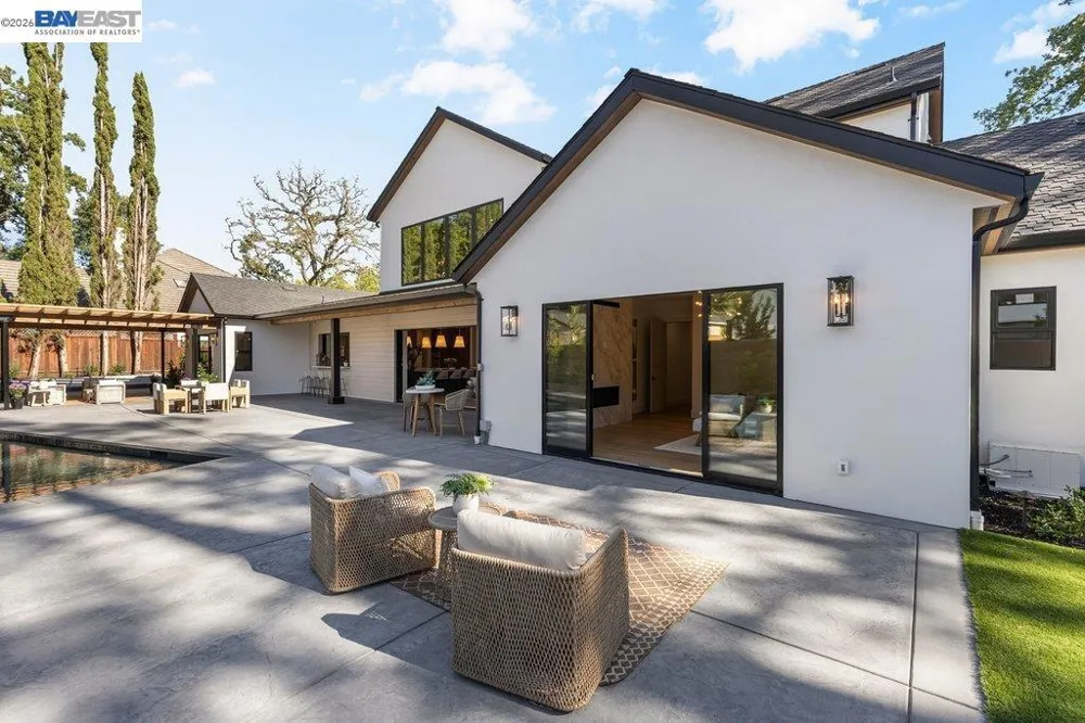 1963 La Cadena Diablo, CA 94528