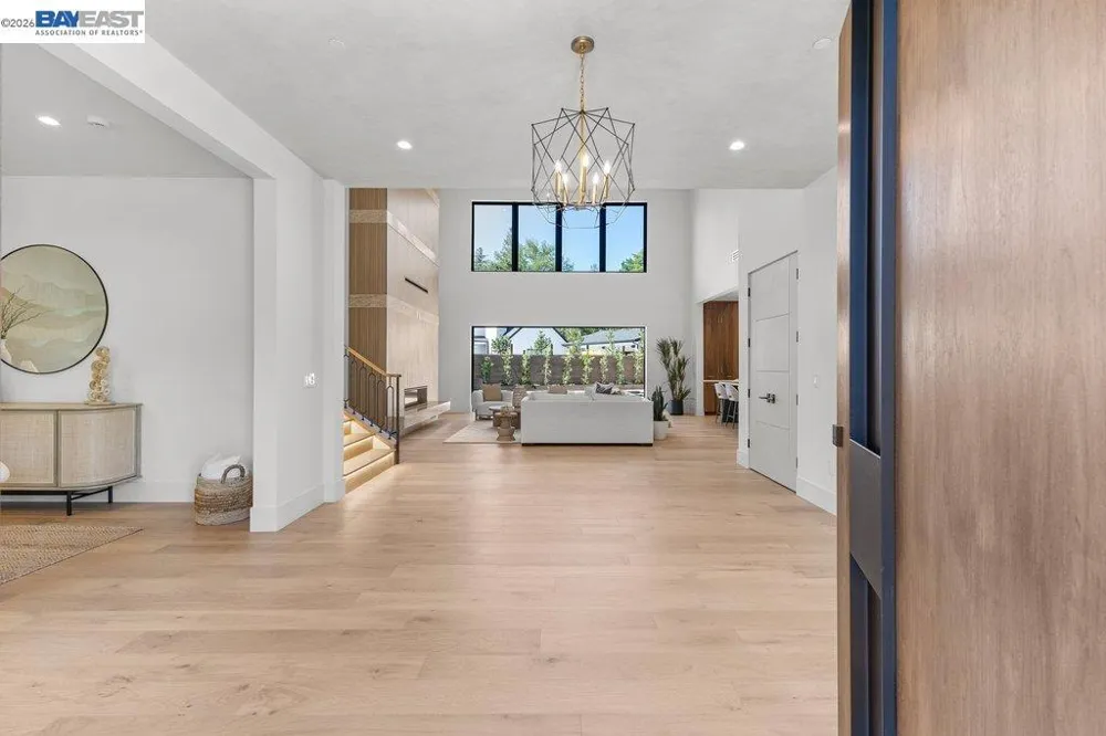 1963 La Cadena Diablo, CA 94528
