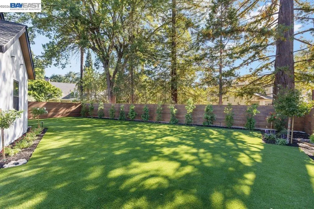 1963 La Cadena Diablo, CA 94528