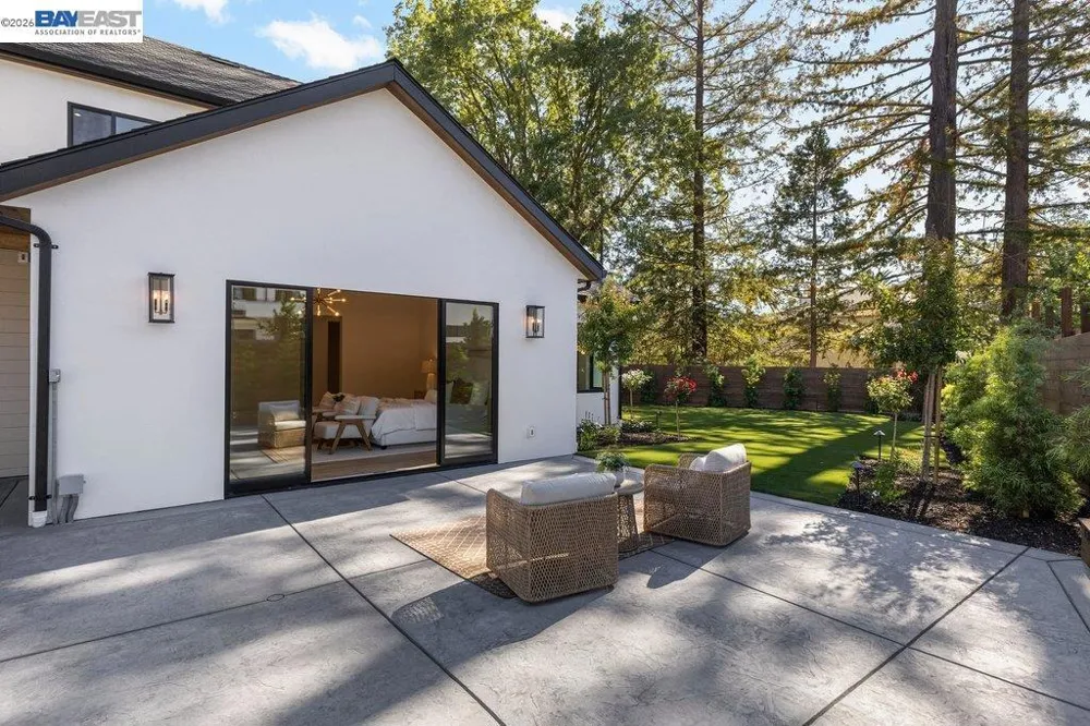 1963 La Cadena Diablo, CA 94528