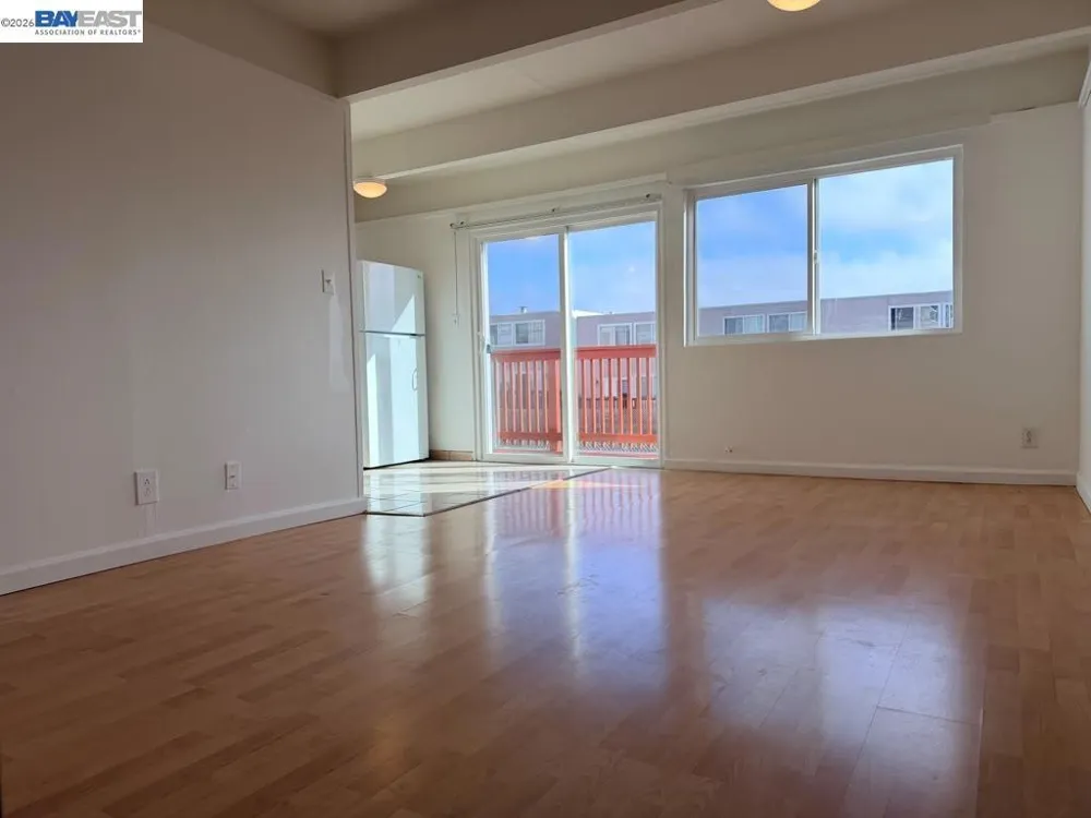 576 Sylvan St #20 Daly City, CA 94014