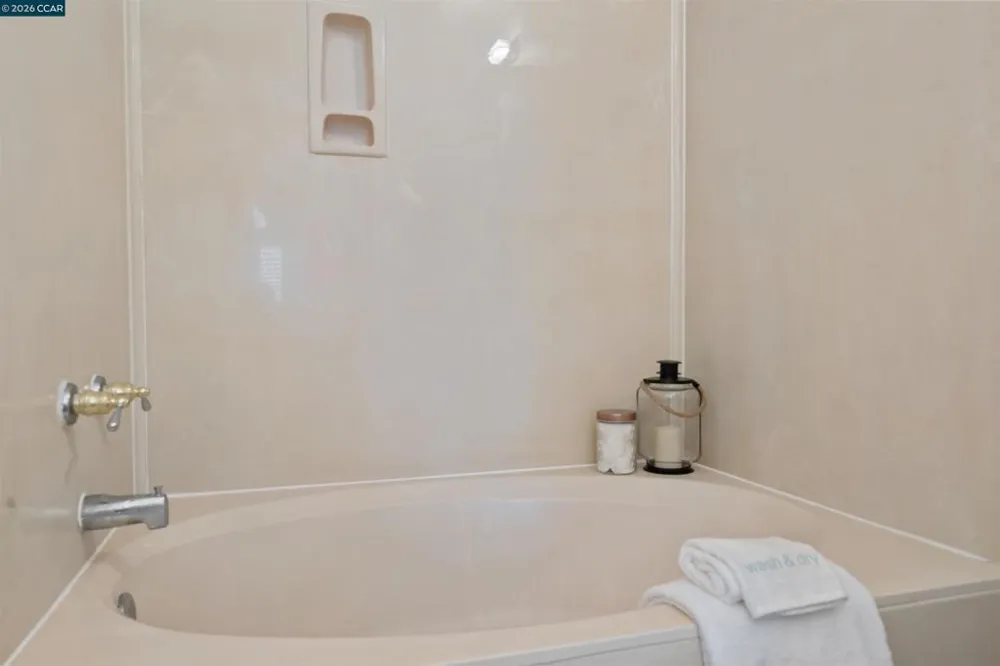 511 Suisun Ct Clayton, CA 94517