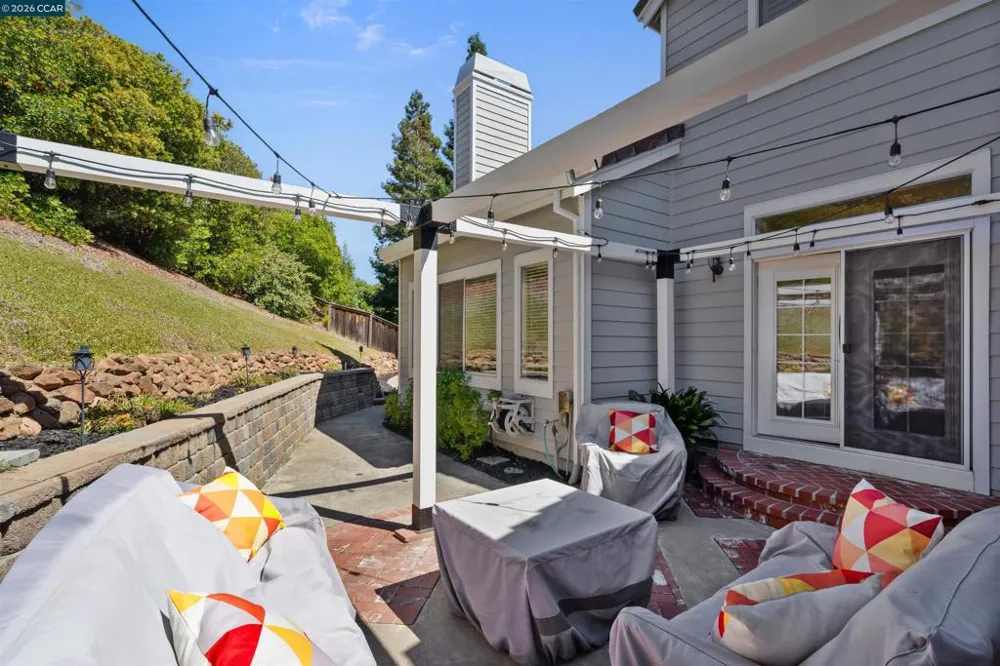 511 Suisun Ct Clayton, CA 94517