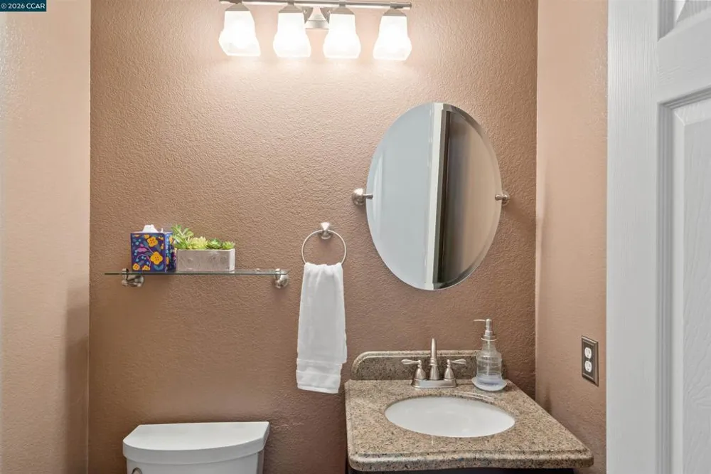 511 Suisun Ct Clayton, CA 94517