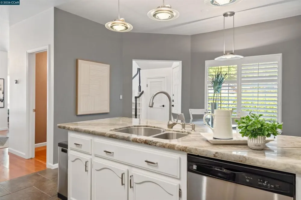 511 Suisun Ct Clayton, CA 94517