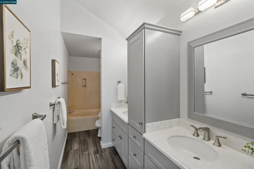 511 Suisun Ct Clayton, CA 94517