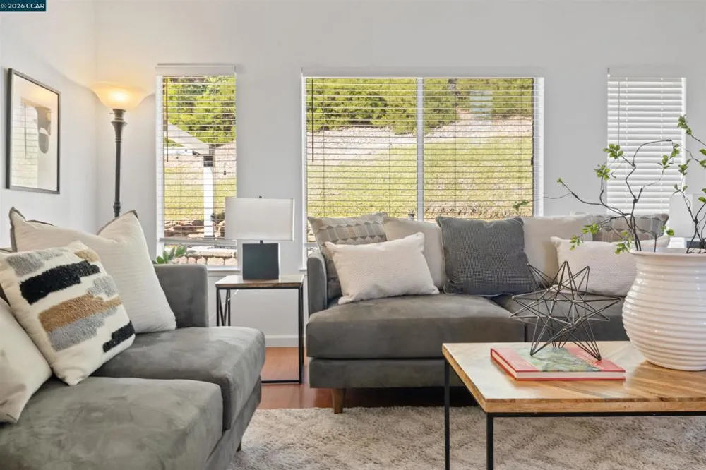 511 Suisun Ct Clayton, CA 94517