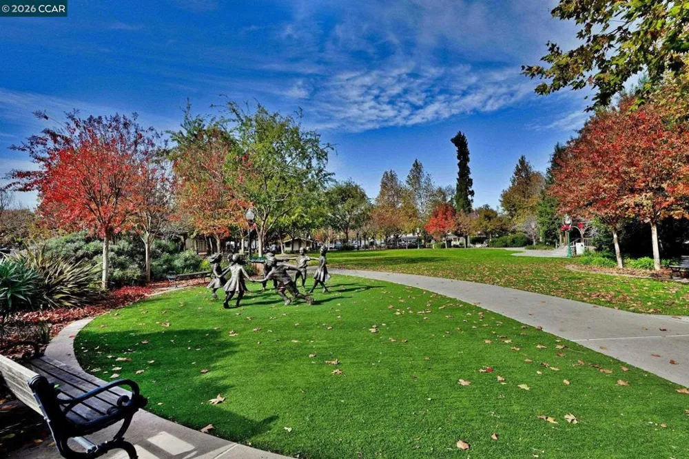 511 Suisun Ct Clayton, CA 94517