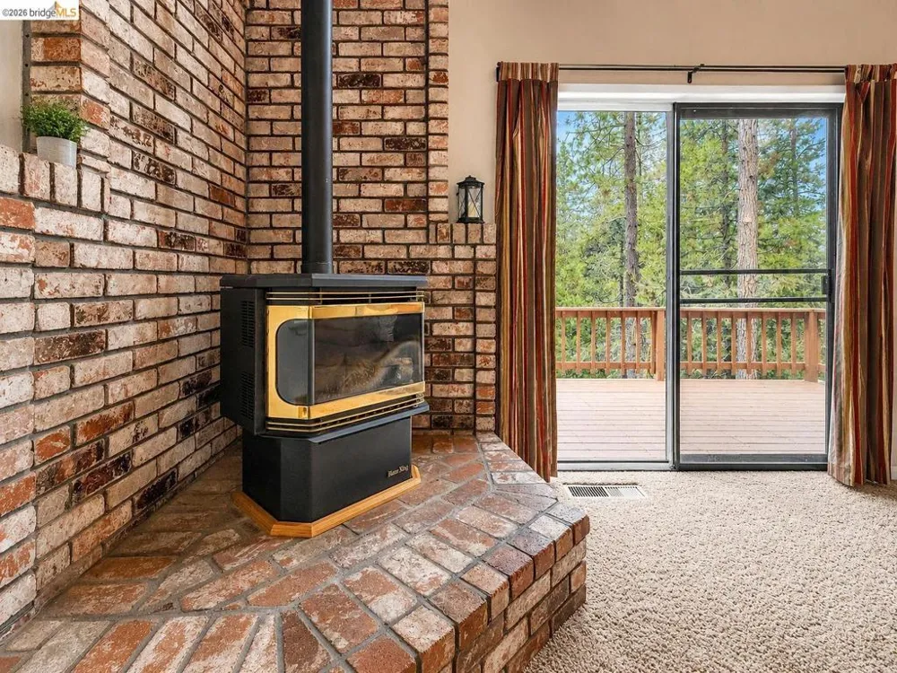 22321 Ponderosa Dr. Twain Harte, CA 95383