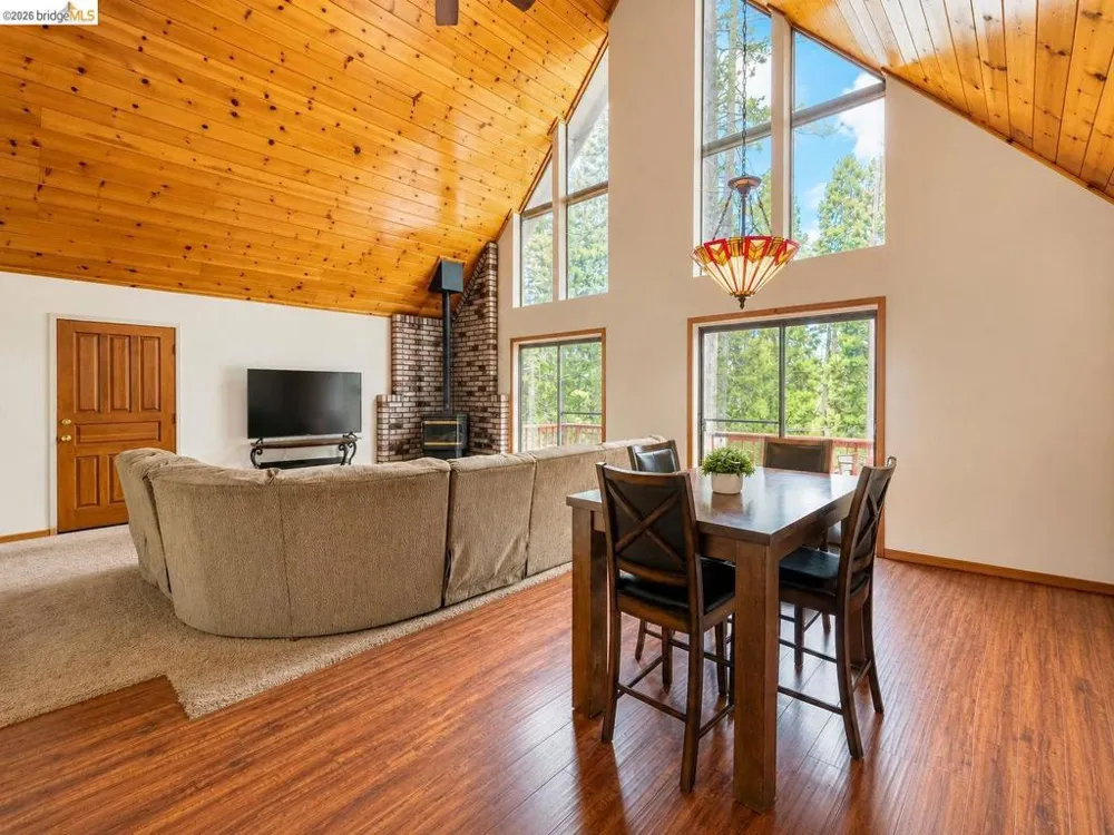 22321 Ponderosa Dr. Twain Harte, CA 95383