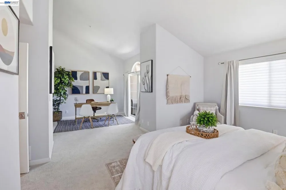1569 Oxford St Redwood City, CA 94061