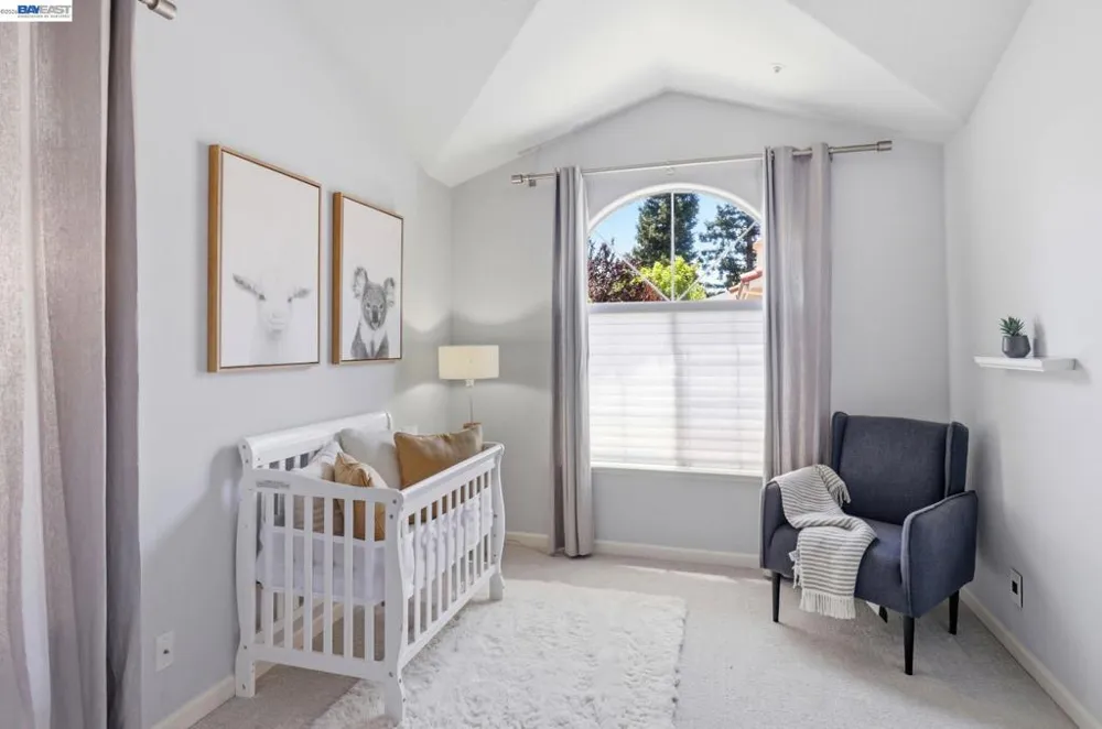 1569 Oxford St Redwood City, CA 94061