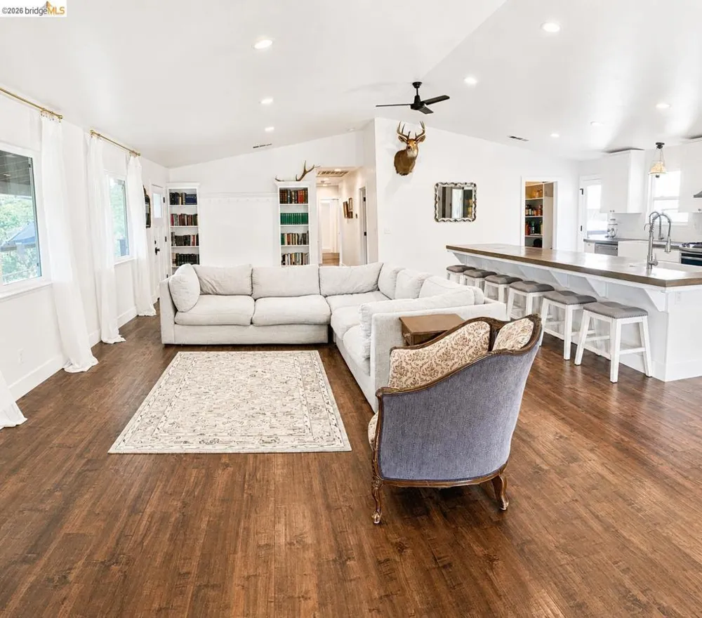 5945 Clements Pl Valley Springs, CA 95252