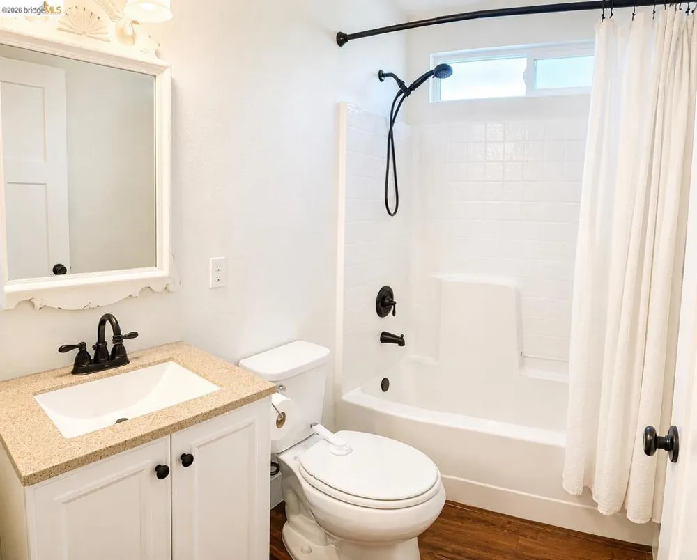5945 Clements Pl Valley Springs, CA 95252