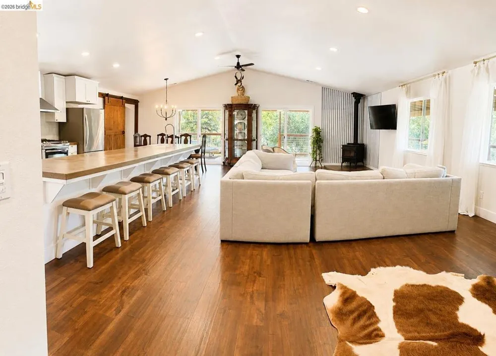 5945 Clements Pl Valley Springs, CA 95252