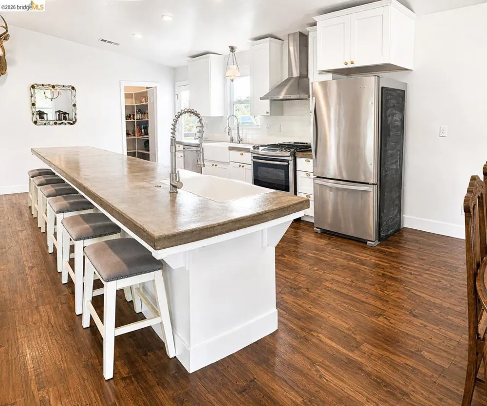 5945 Clements Pl Valley Springs, CA 95252