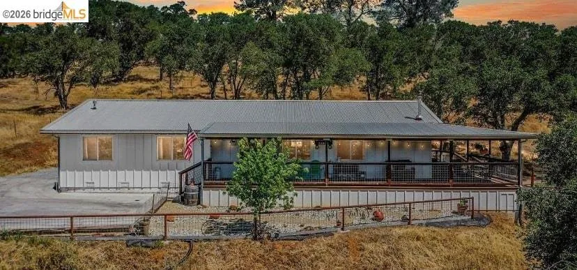 5945 Clements Pl Valley Springs, CA 95252