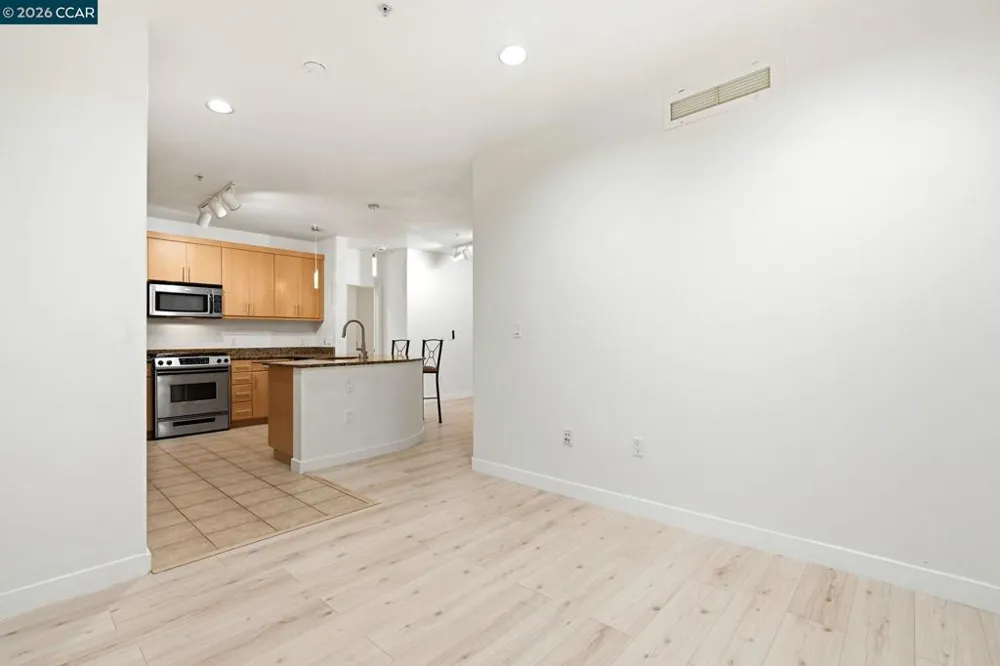 5501 De Marcus Blvd #218 Dublin, CA 94568