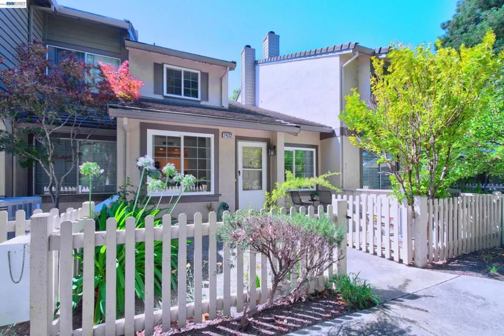 7422 Oxford Cir Dublin, CA 94568