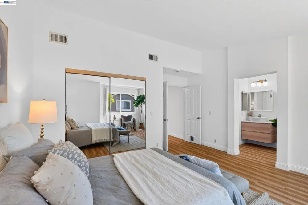 7422 Oxford Cir Dublin, CA 94568