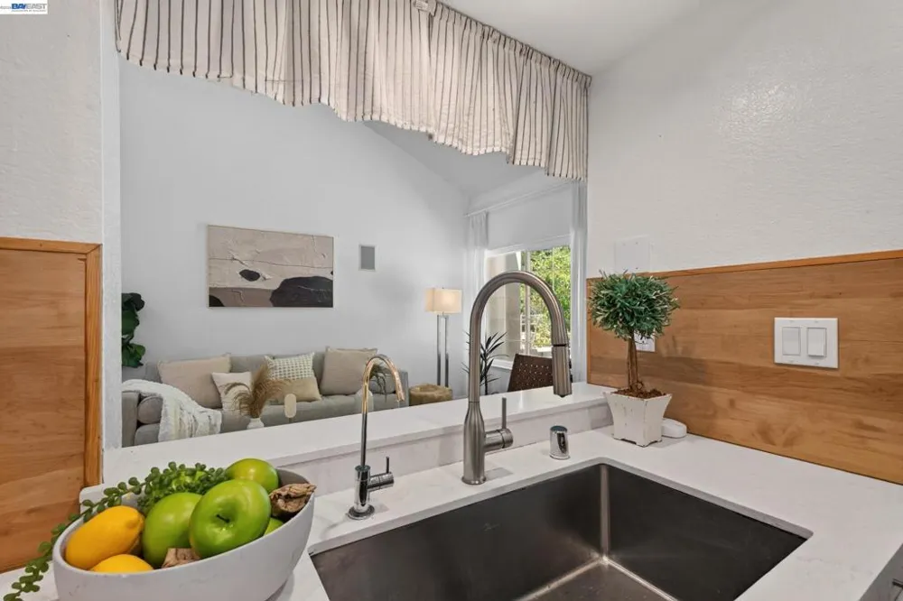7422 Oxford Cir Dublin, CA 94568