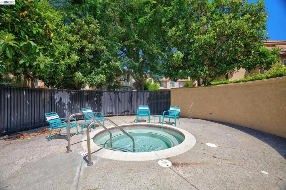 7422 Oxford Cir Dublin, CA 94568