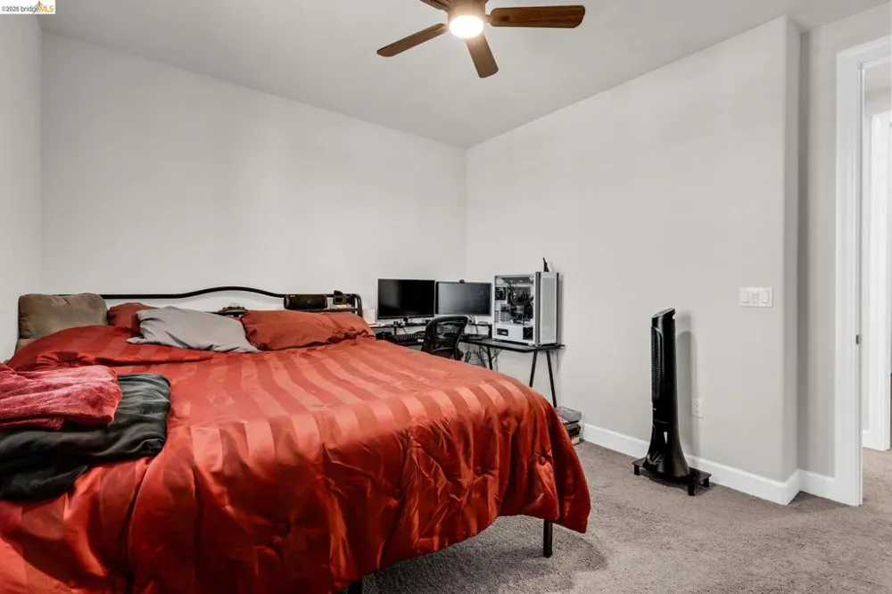 1553 Base Ct Dixon, CA 95620