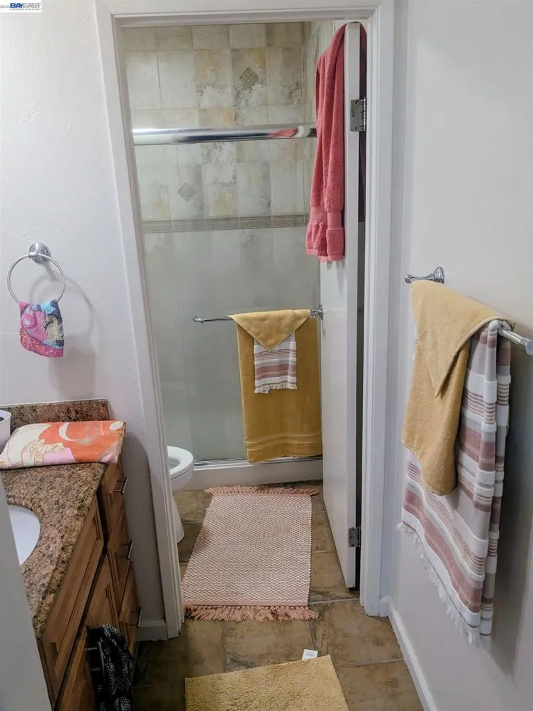 1704 Dalessi Dr Pinole, CA 94564