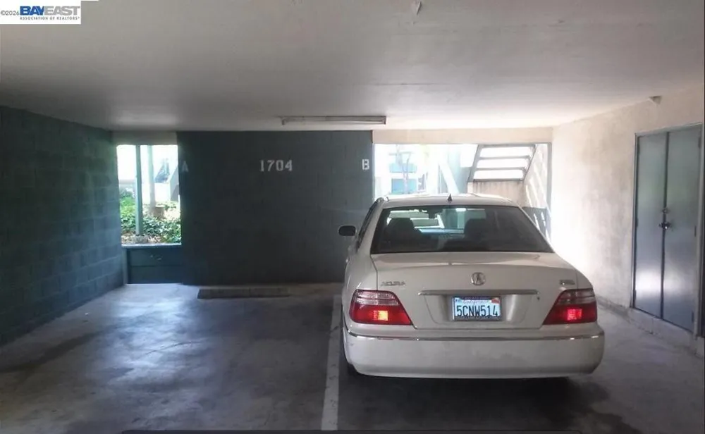 1704 Dalessi Dr Pinole, CA 94564