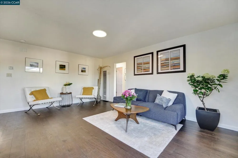 2498 Fordham St San Pablo, CA 94806